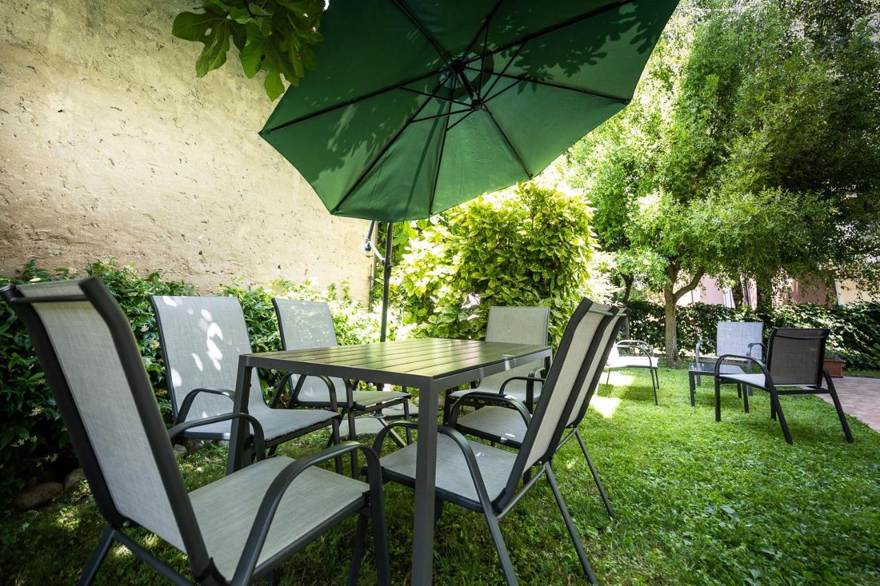 Verona Suites Exterior photo